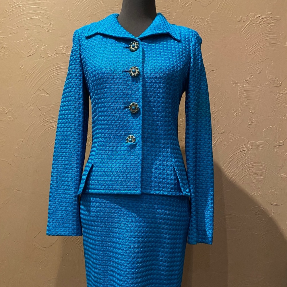 St John suit